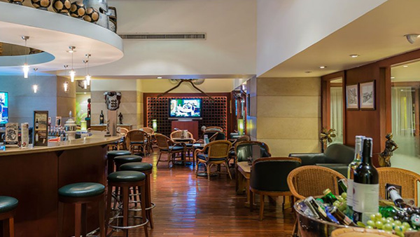 Camelot Wine Pub